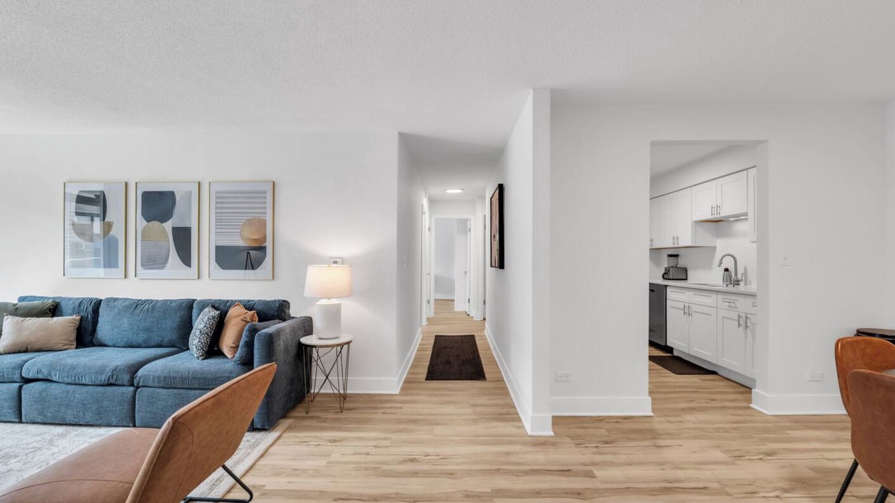 Photo of Livingroom in Oak Park