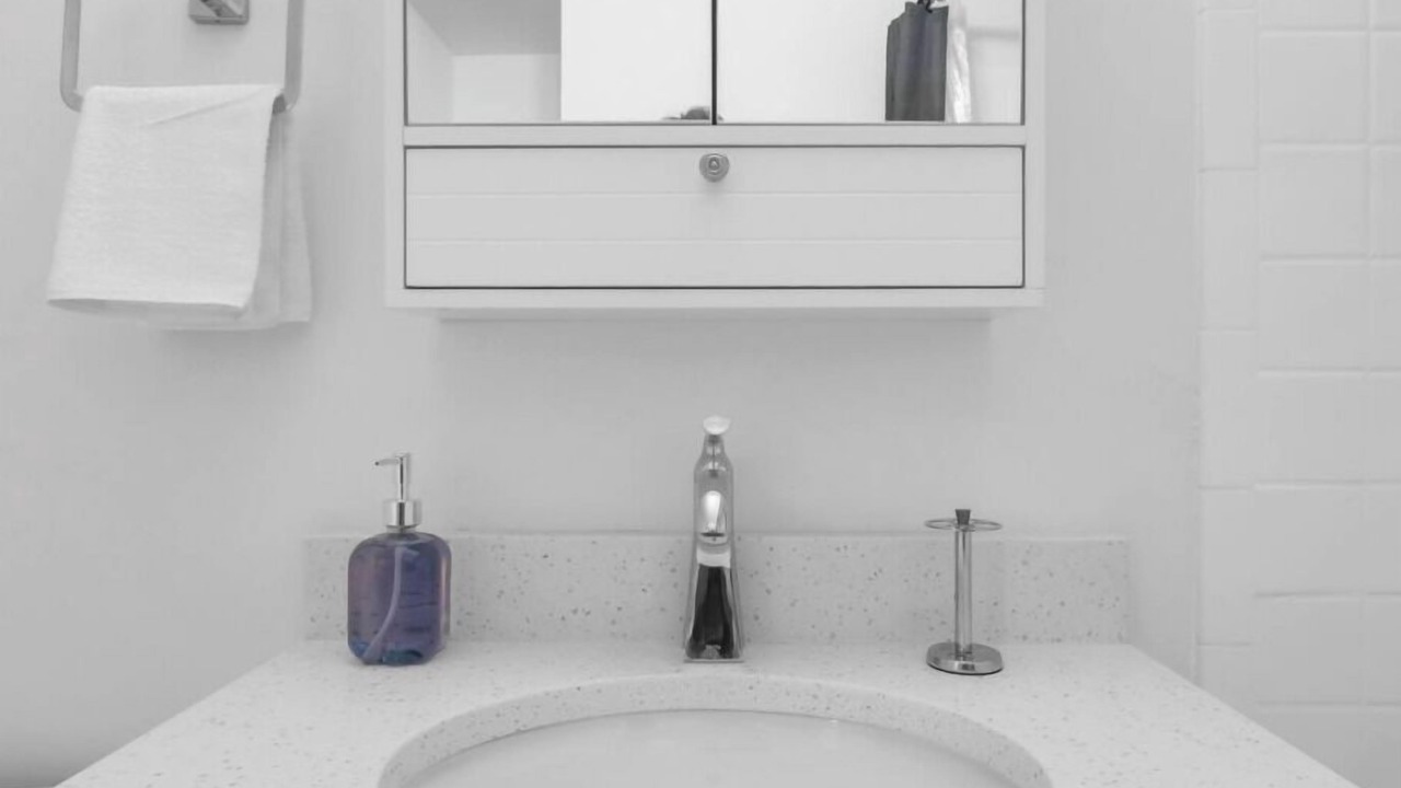 Photo of Bathroom in Oak Park