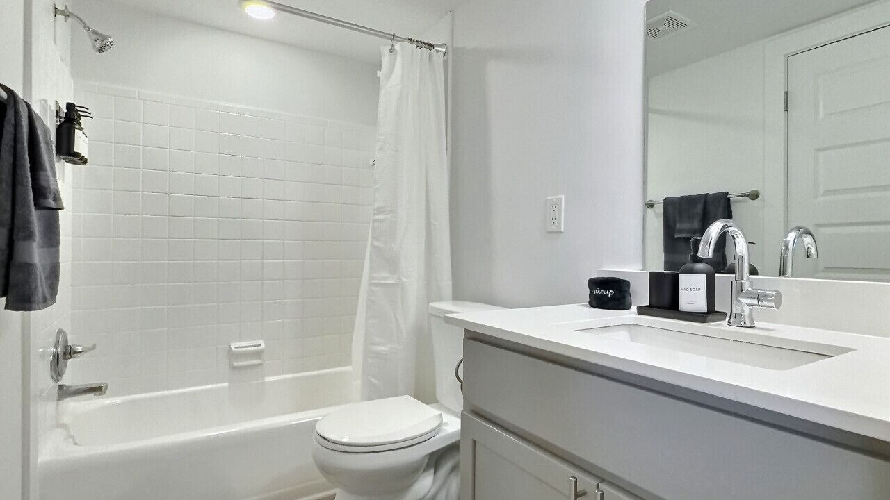 Photo of Bathroom in Crestline Heights