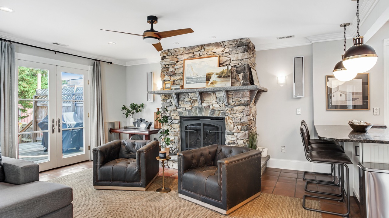 Photo of Livingroom in Eastport