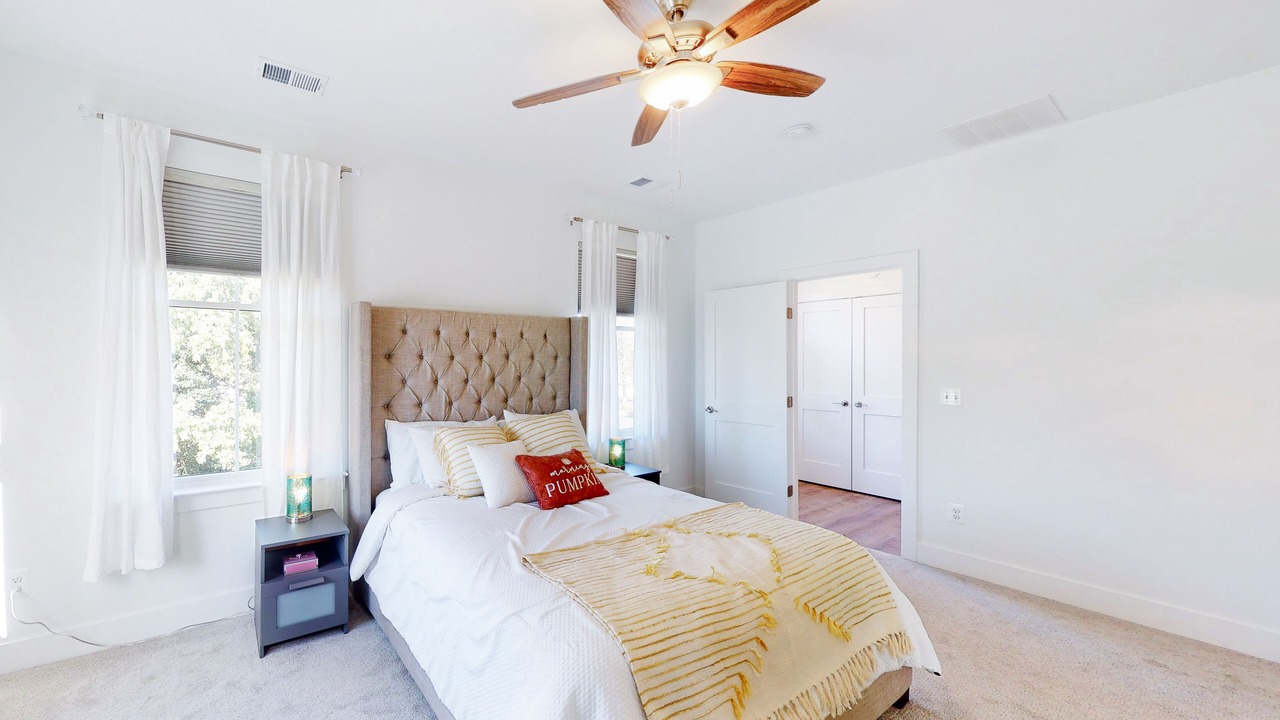 Photo of Bedroom in Pasadena
