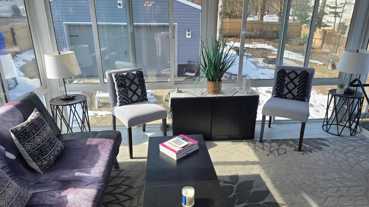 Photo of Livingroom in Odenton