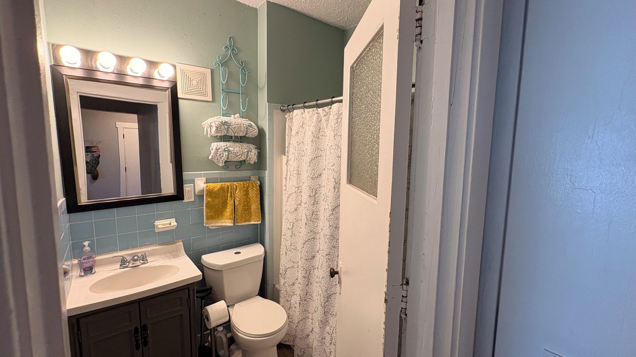 Photo of Bathroom in Downtown Des Moines