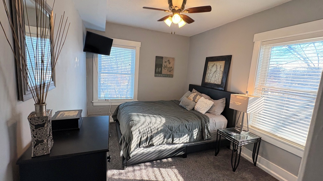 Photo of Bedroom in Downtown Des Moines