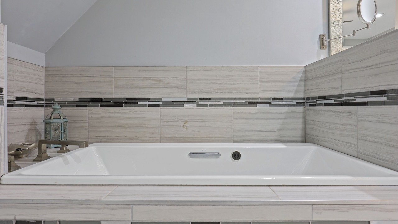 Photo of Bathroom in Bartlett