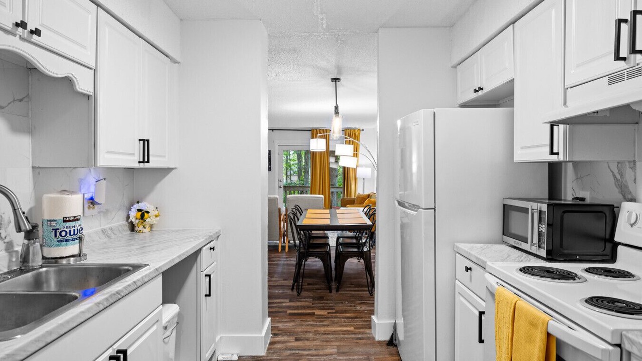 Photo of Kitchen in Ashley Oaks