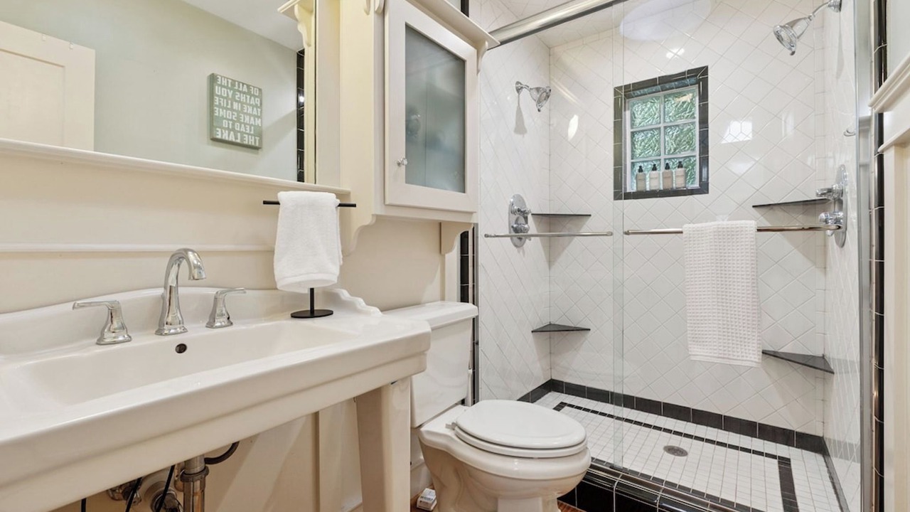 Photo of Bathroom in Woodstock