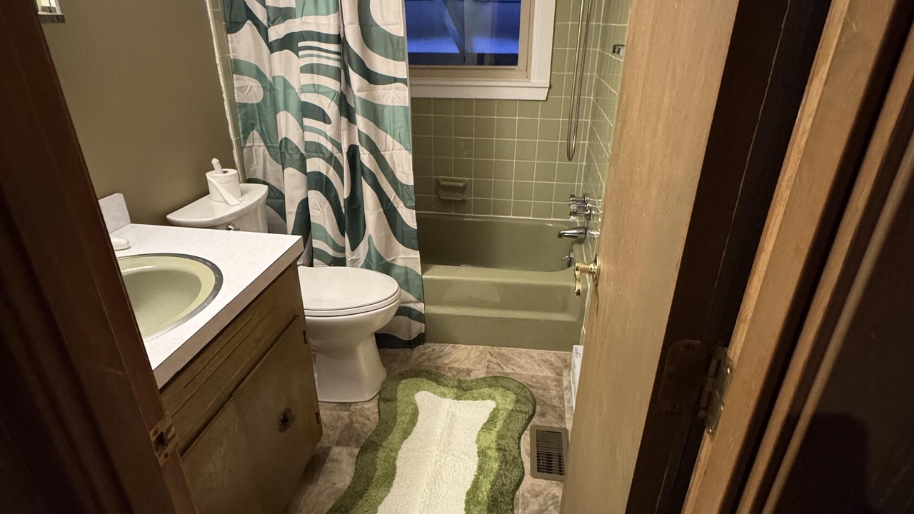 Photo of Bathroom in Charter Hills