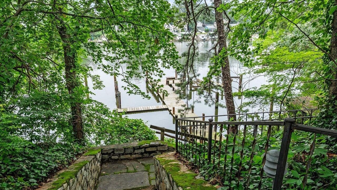 Photo of Outdoor in Lake Shore