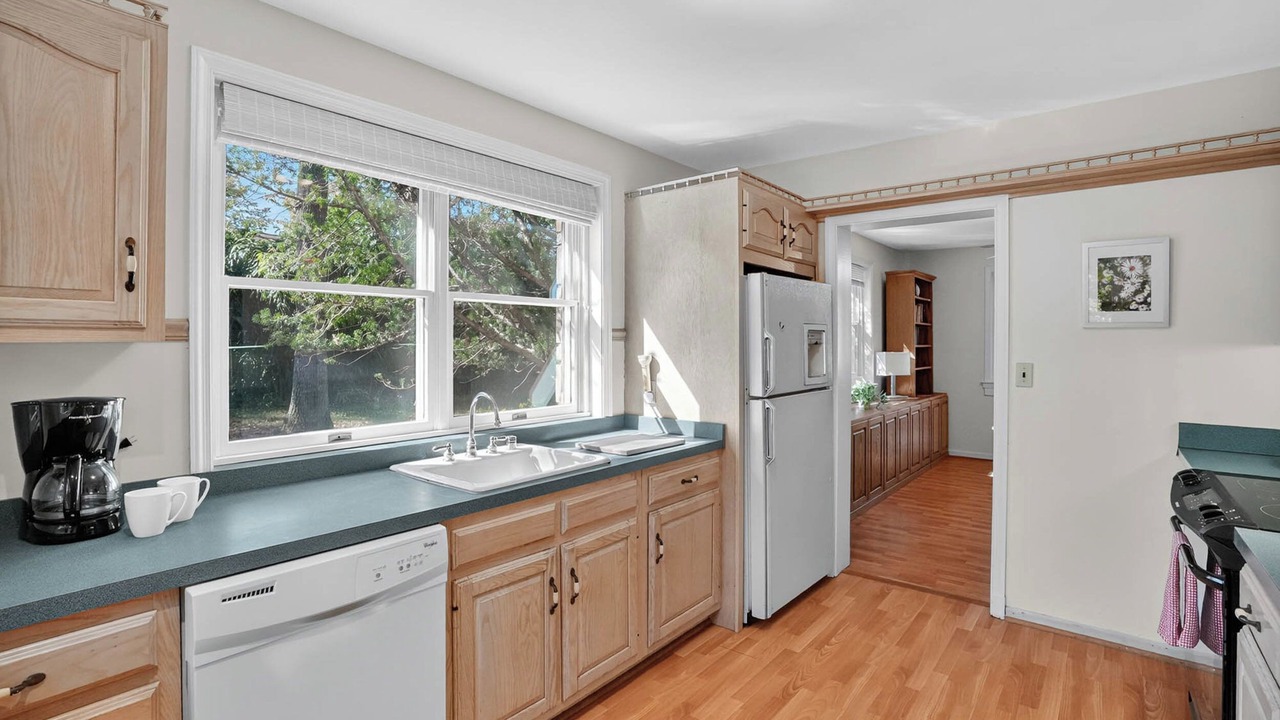 Photo of Kitchen in Lake Shore