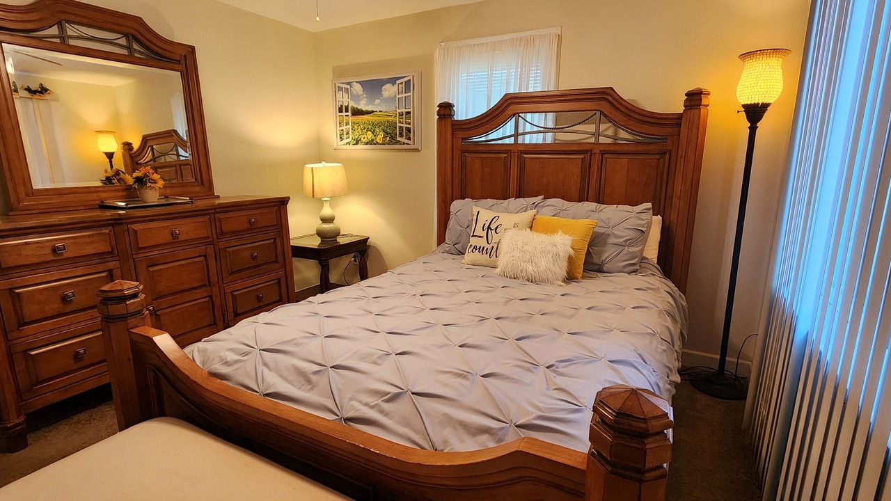 Photo of Bedroom in Elizabeth City