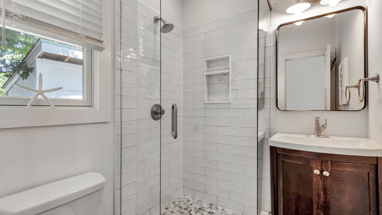 Photo of Bathroom in Rehoboth by the Sea