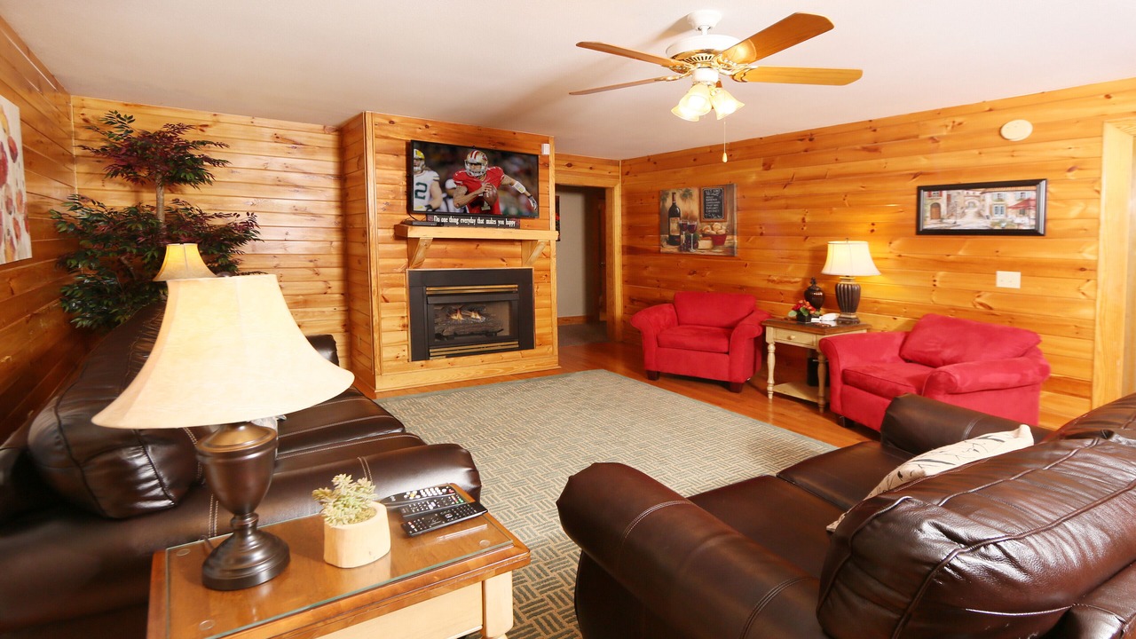 Photo of Livingroom in Pigeon Forge