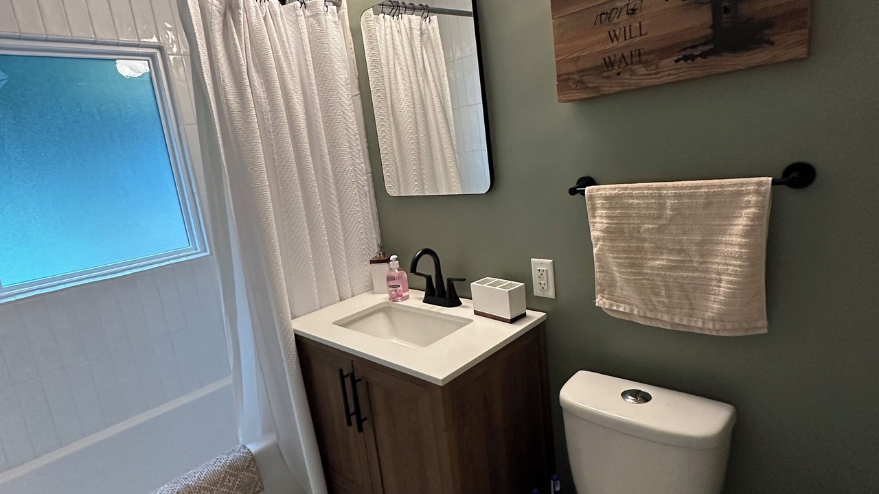 Photo of Bathroom in Urbandale