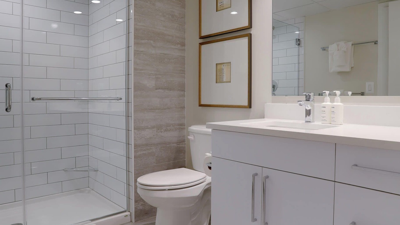 Photo of Bathroom in North Rosslyn