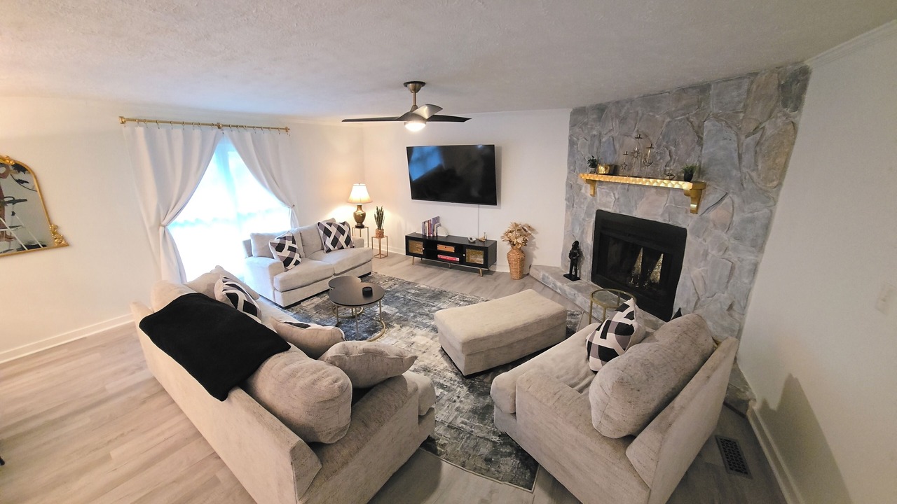 Photo of Livingroom in Fayetteville