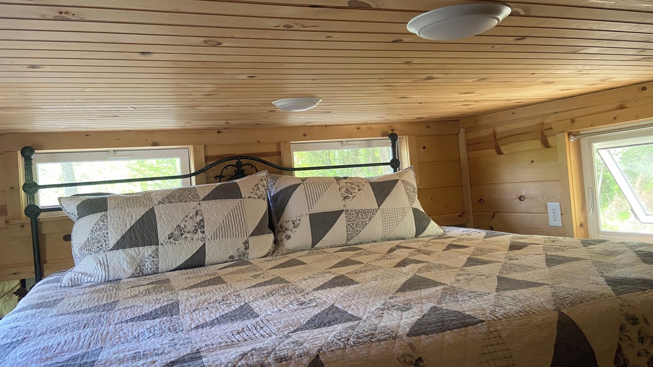 Photo of Bedroom in Newport