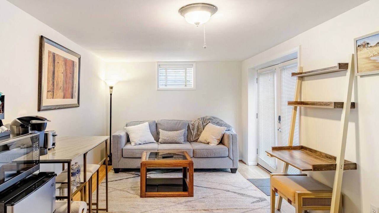 Photo of Livingroom in Eastport