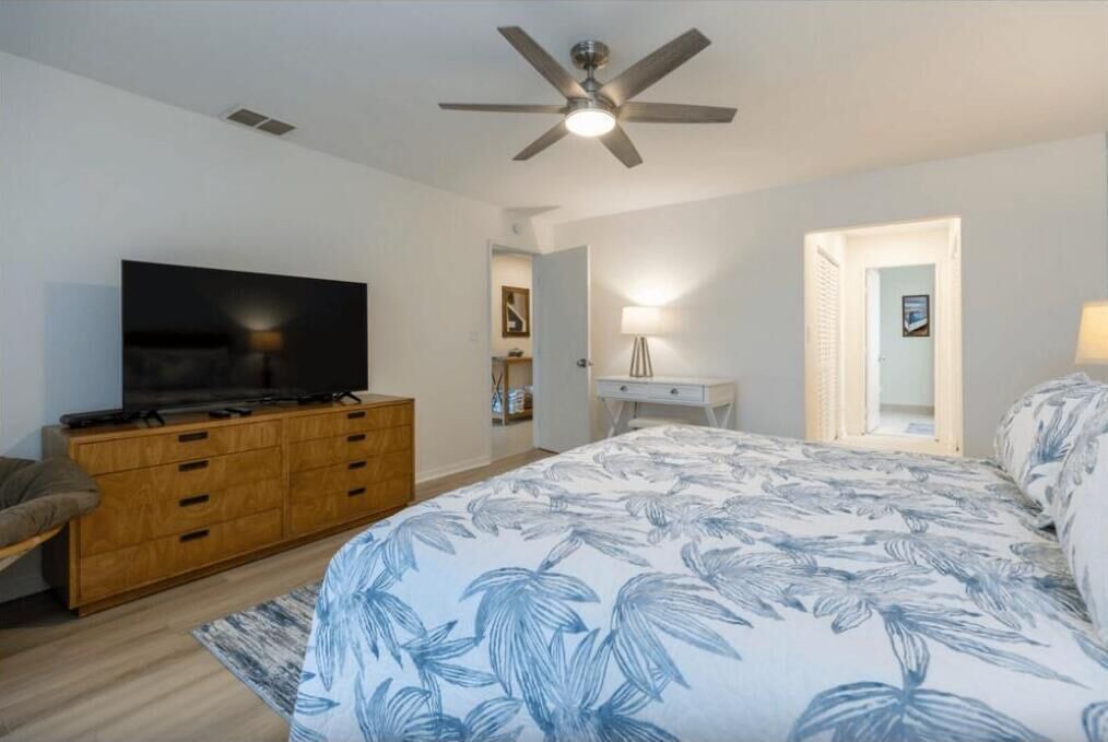 Photo of Bedroom in Palmetto Dunes