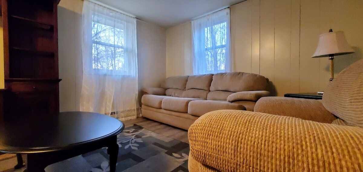 Photo of Livingroom in Nottingham