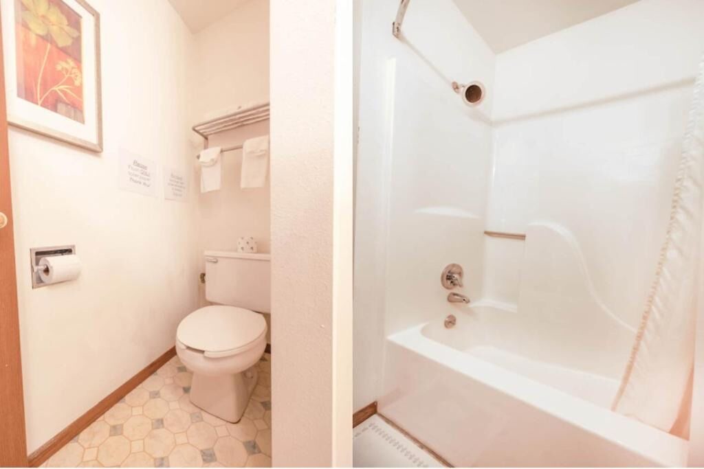 Photo of Bathroom in Harlan