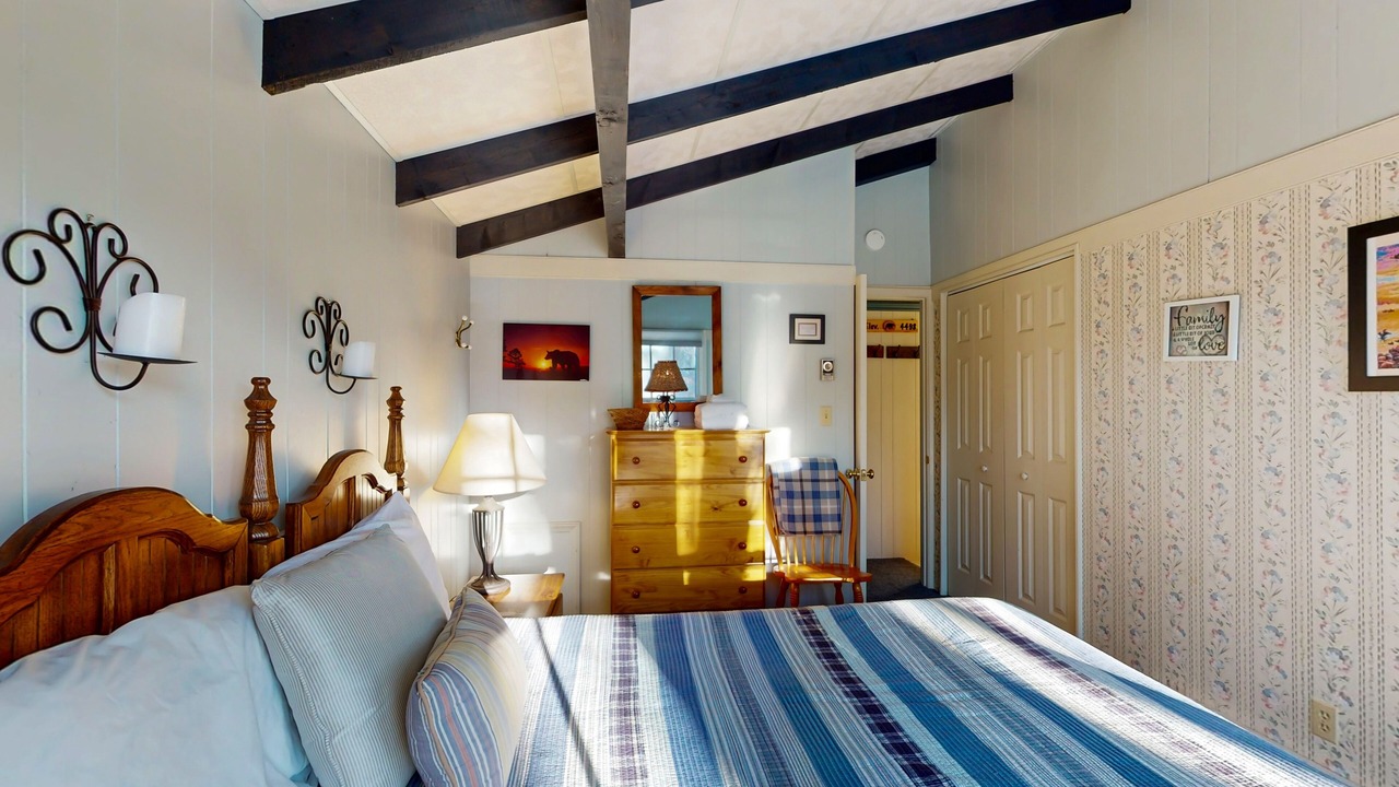 Photo of Bedroom in Charter Hills