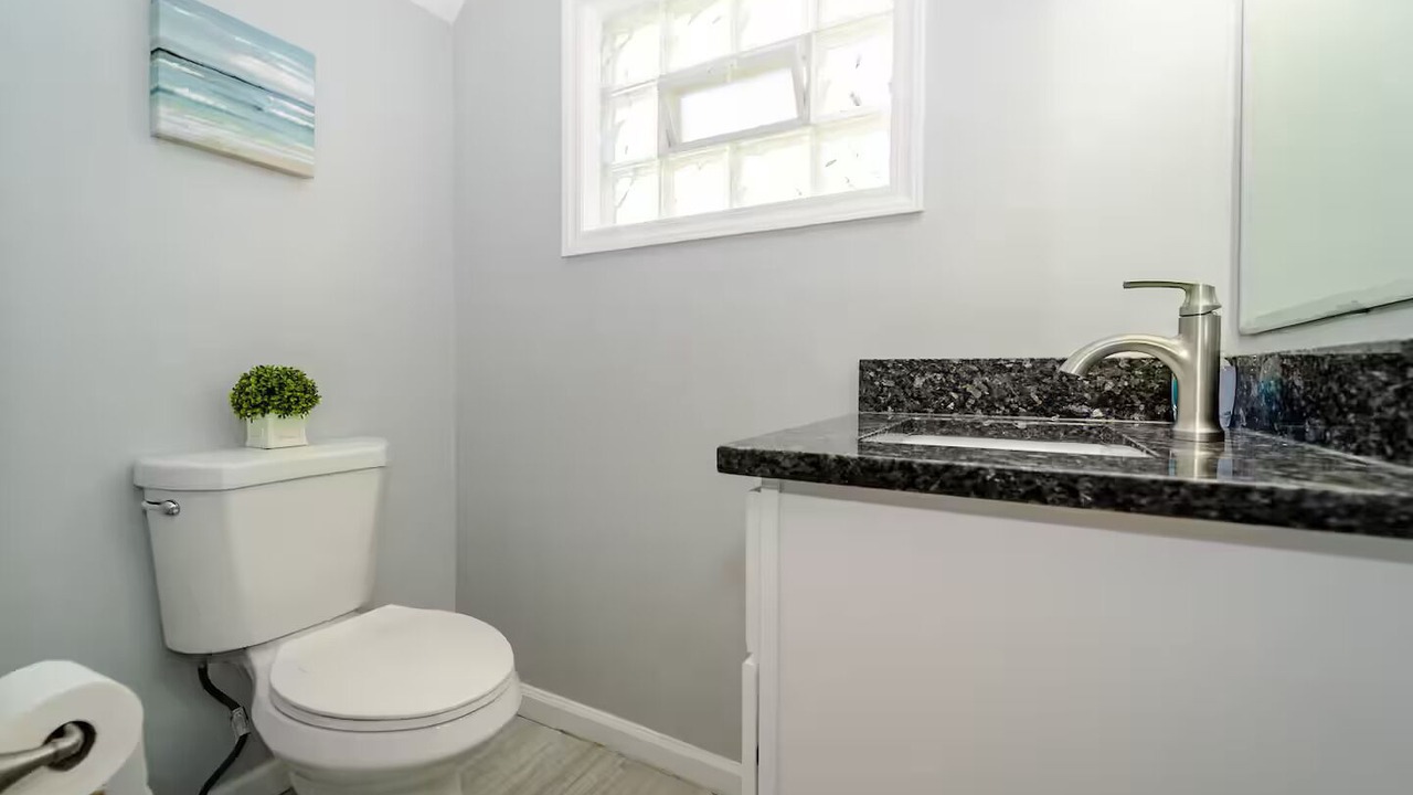 Photo of Bathroom in Long Branch