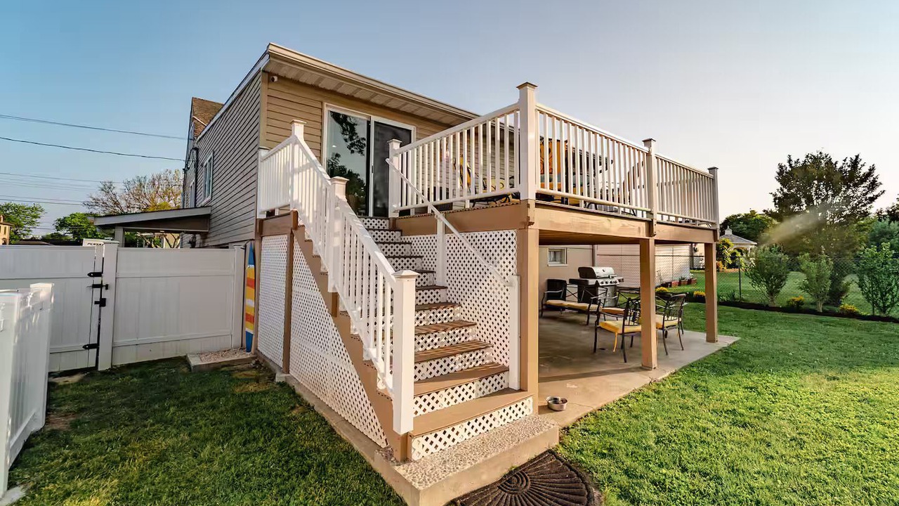 Photo of Patio Balcony in Long Branch