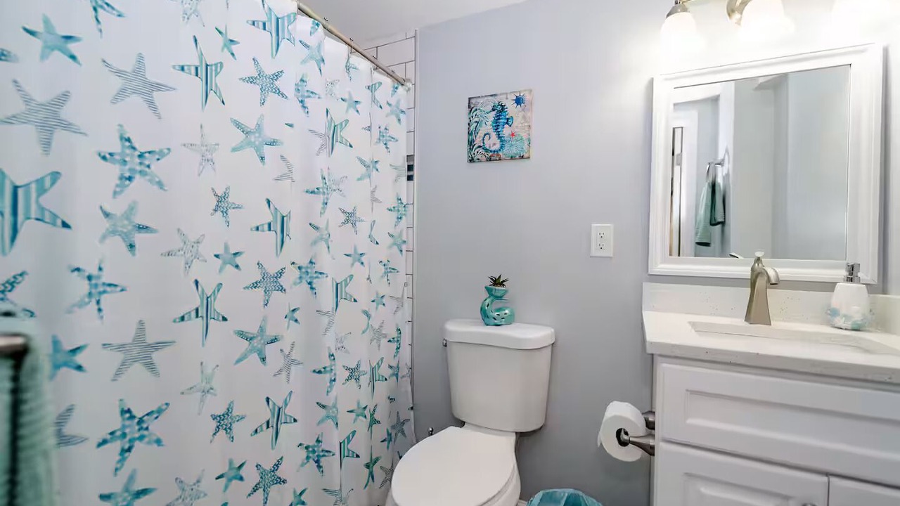 Photo of Bathroom in Long Branch