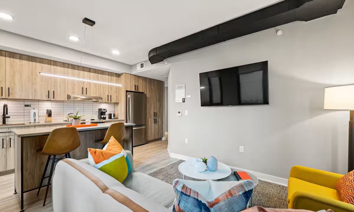 Photo of Livingroom in Navy Yard