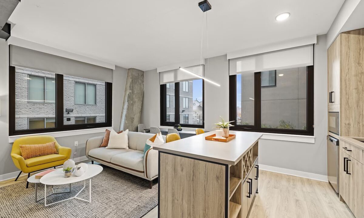 Photo of Livingroom in Navy Yard