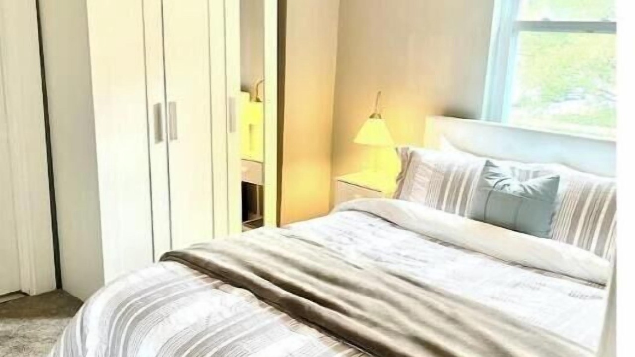 Photo of Bedroom in Glenwood