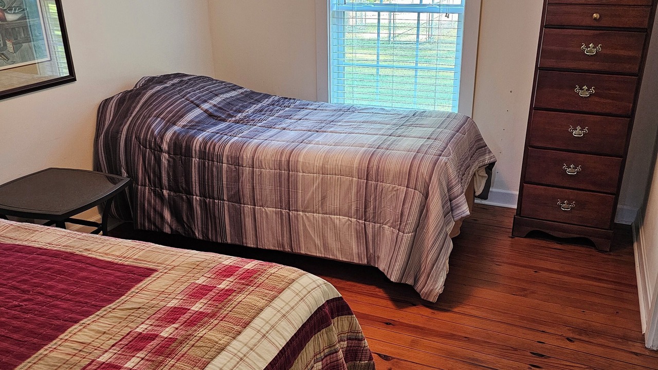 Photo of Bedroom in Lydia