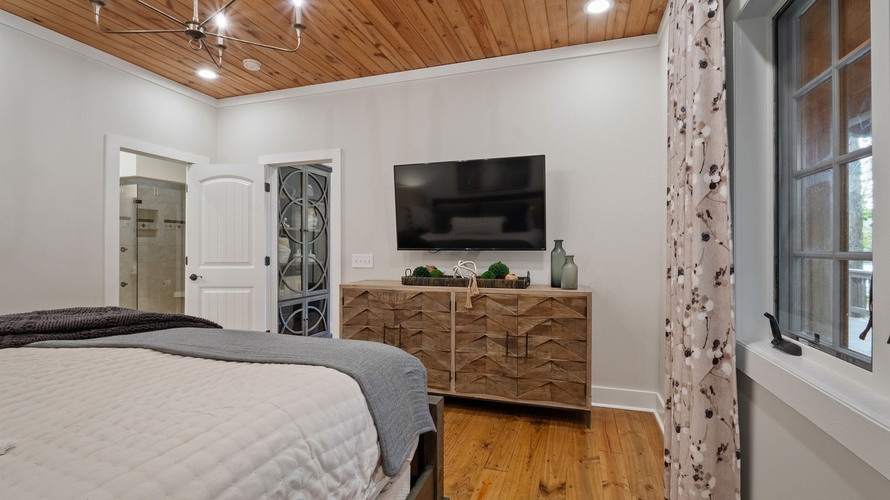 Photo of Bedroom in Wedowee