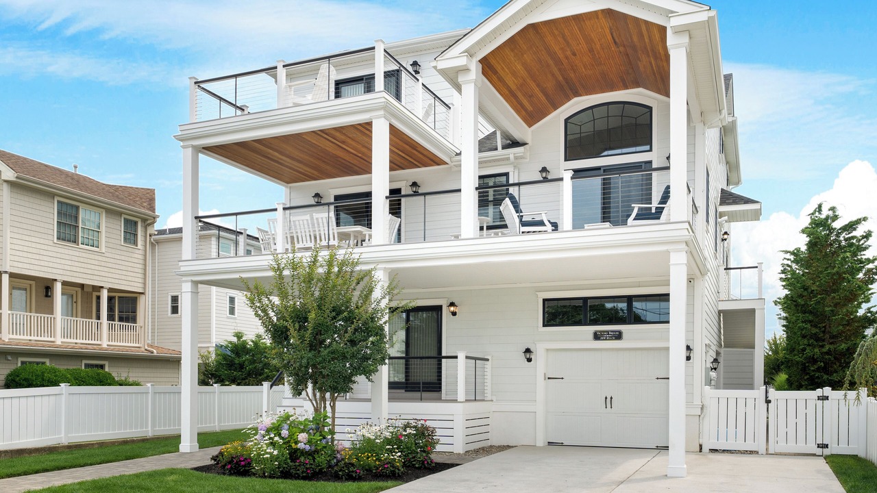 Photo of Outdoor in Avalon