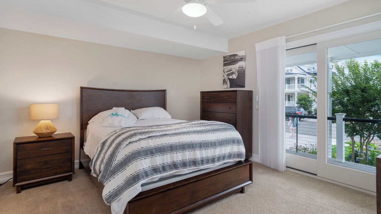 Photo of Bedroom in Avalon
