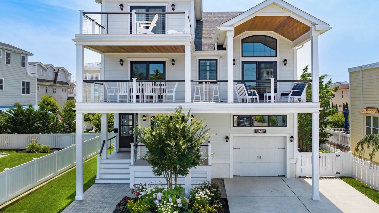 Photo of Outdoor in Avalon