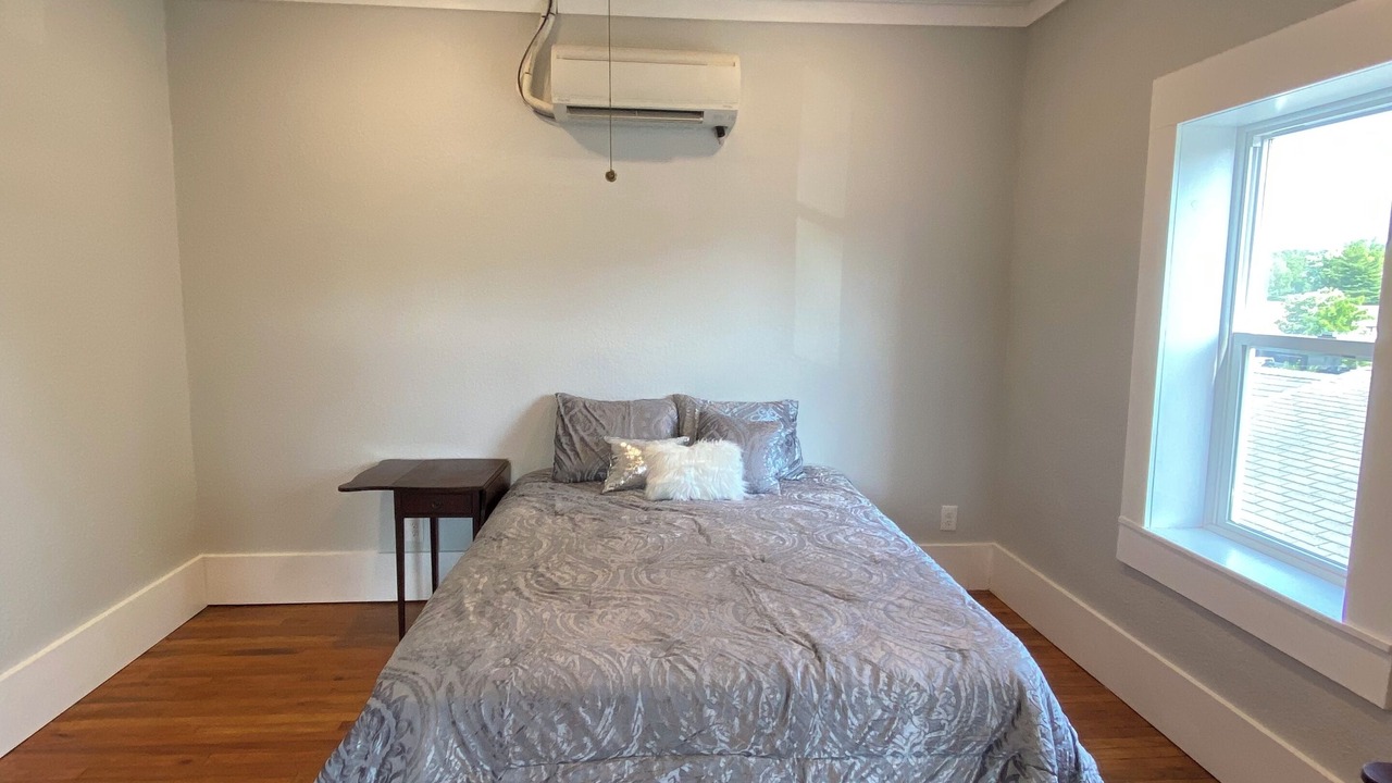 Photo of Bedroom in Kirksville