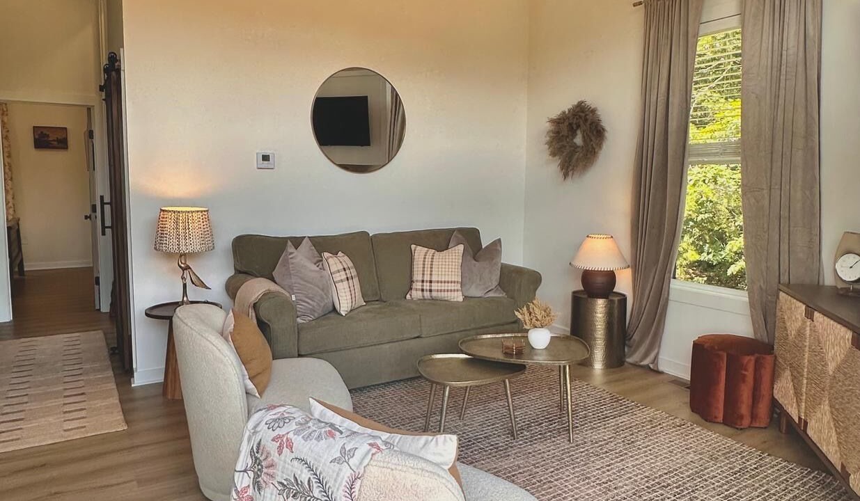 Photo of Livingroom in Tracy City