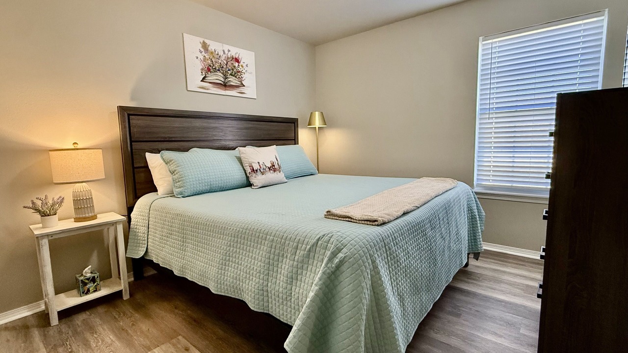Photo of Bedroom in Broken Arrow