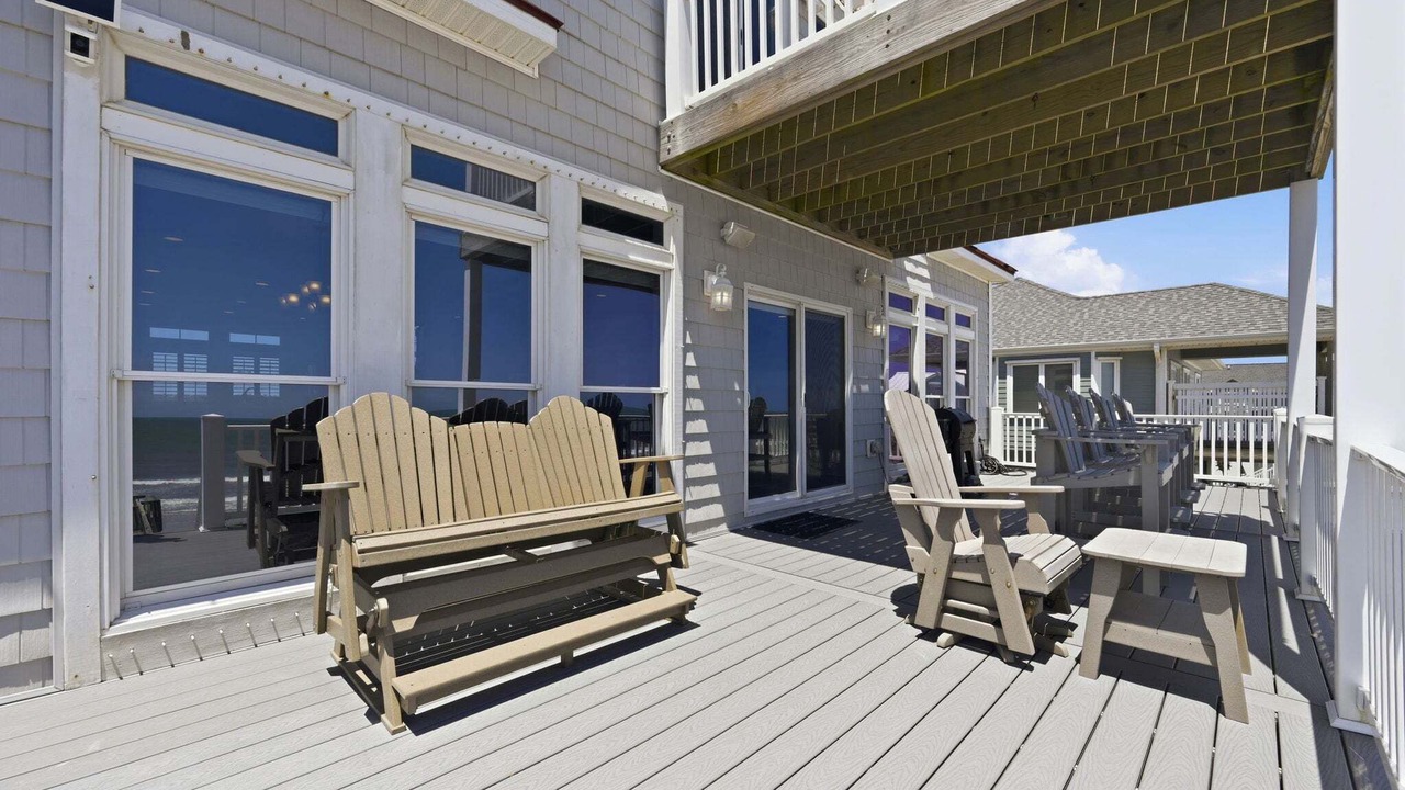 Photo of Patio Balcony in North Topsail Beach