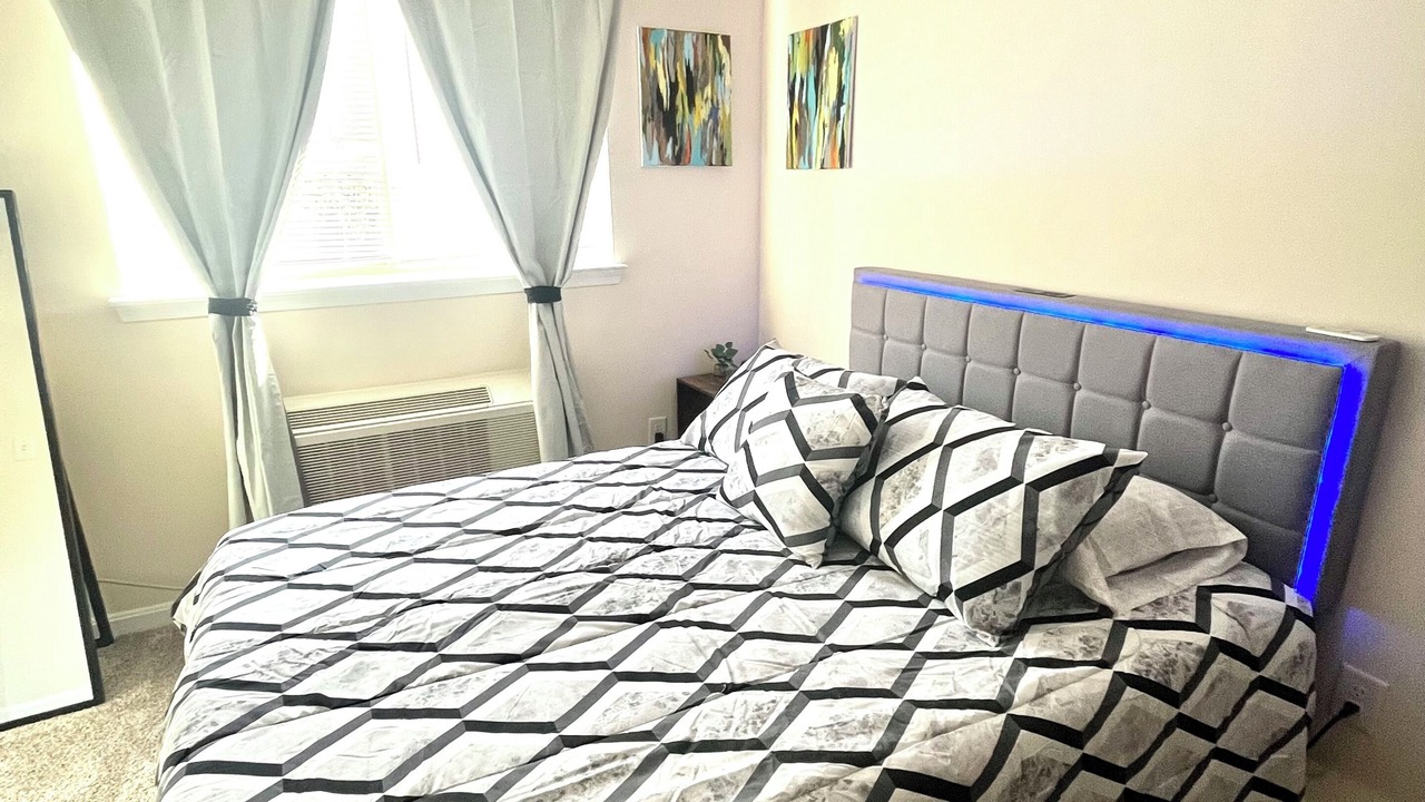 Photo of Bedroom in Rockville