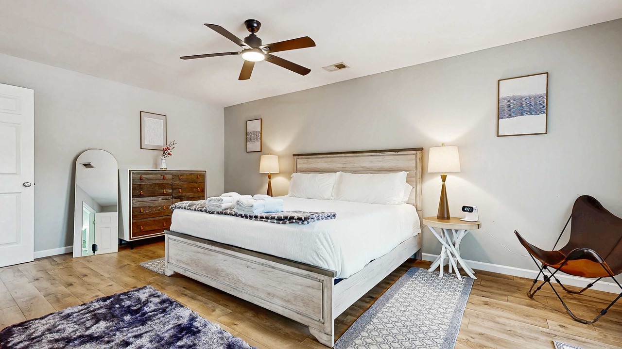 Photo of Bedroom in Hanahan