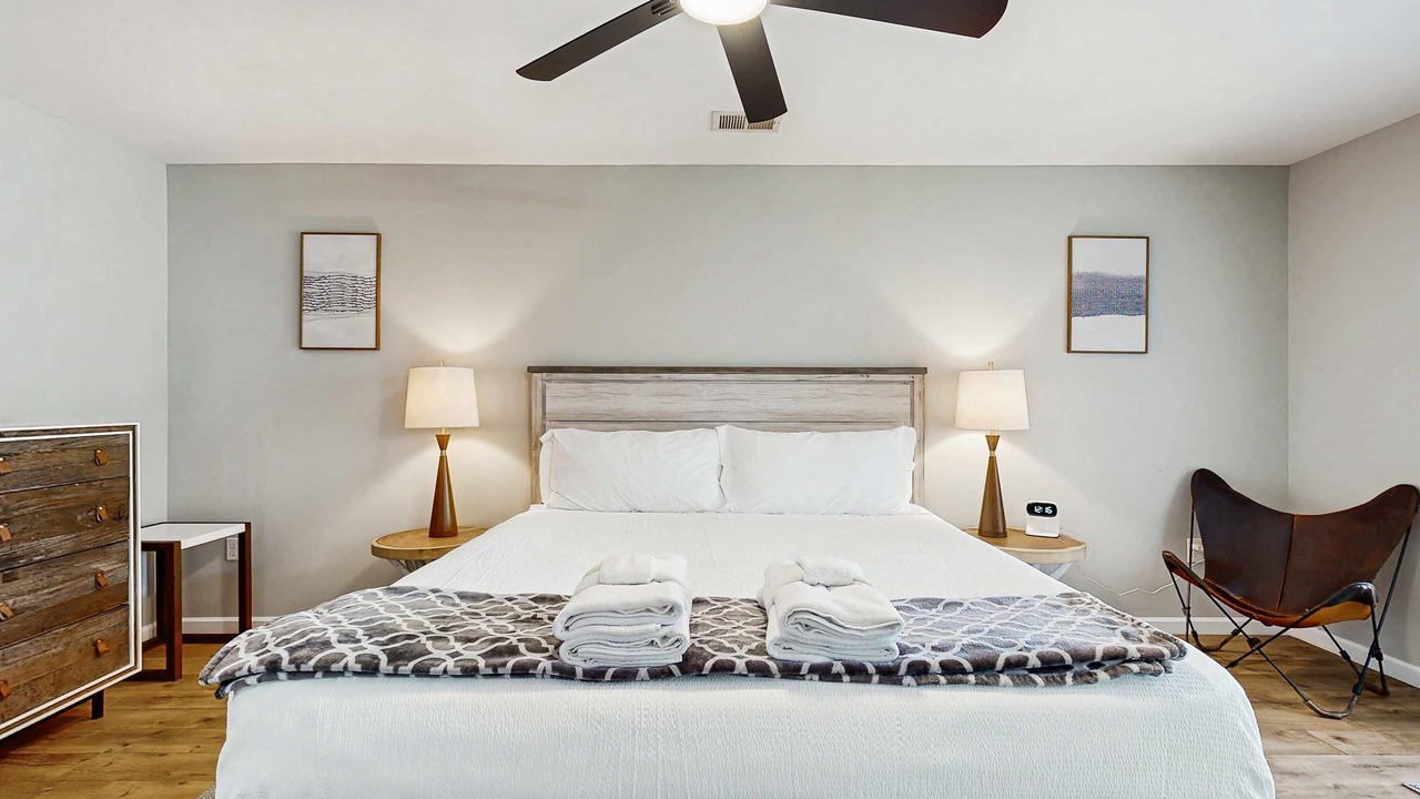 Photo of Bedroom in Hanahan