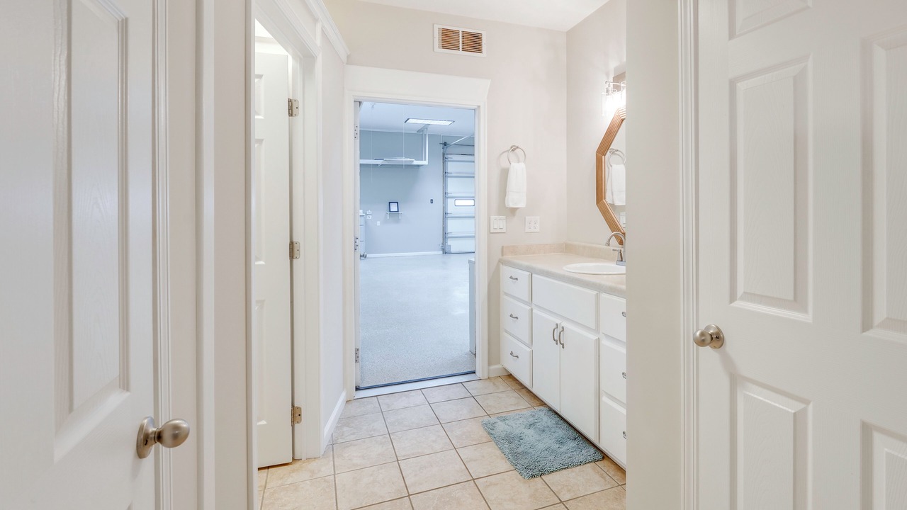 Photo of Bathroom in Rockmart