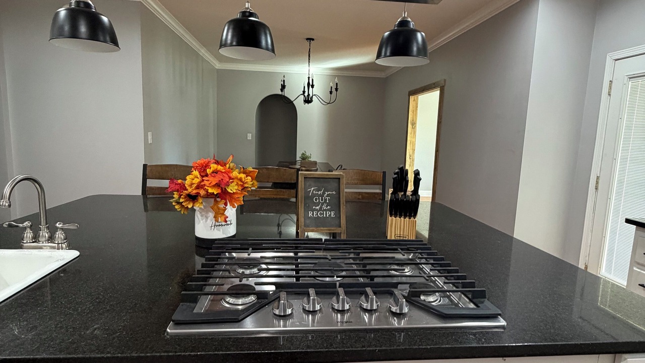 Photo of Kitchen in Guntersville