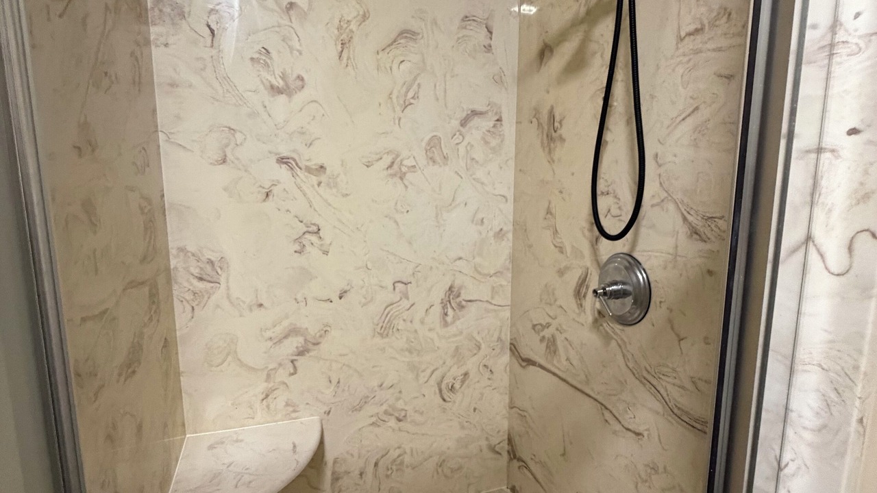 Photo of Bathroom in Guntersville
