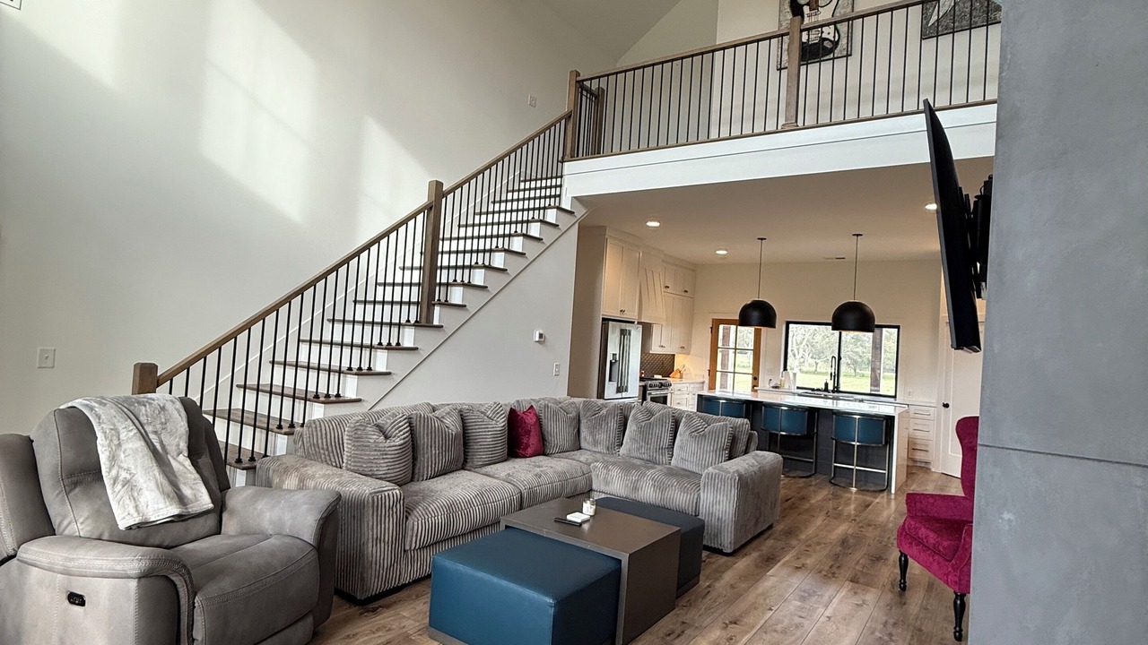 Photo of Livingroom in Unionville