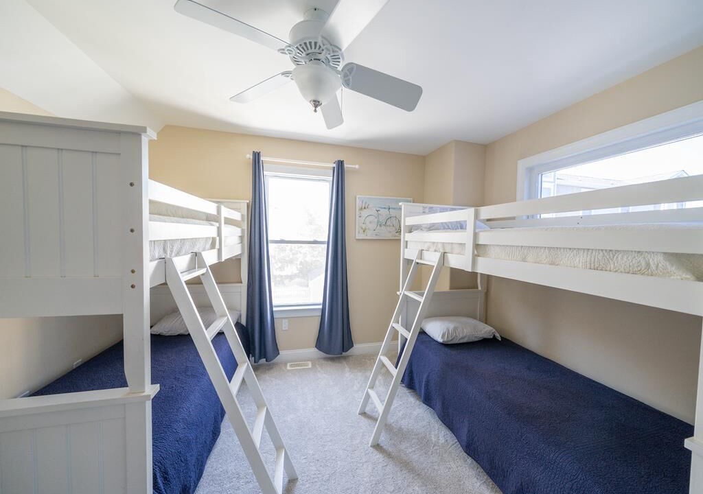 Photo of Bedroom in Townsend's Inlet