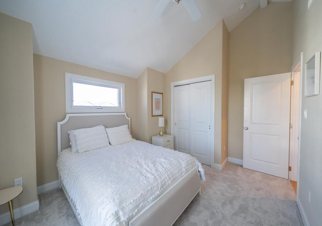 Photo of Bedroom in Townsend's Inlet